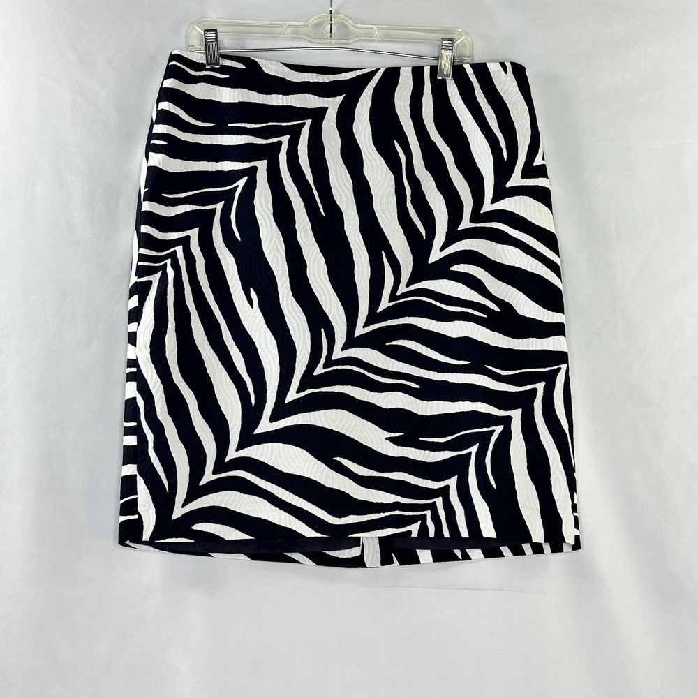 Talbots 14 Pencil Skirt Black White Zebra Print Textured Cotton Pique Trendy Mod